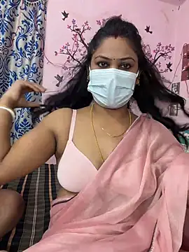 Snapshot of Latha1 chatting on February 20, 2026, 8:16 am Latha1 online show from February 20, 2026, 8:16 am