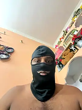 Snapshot of Latha1 chatting on November 13, 2025, 8:40 am Latha1 online show from November 13, 2025, 8:40 am