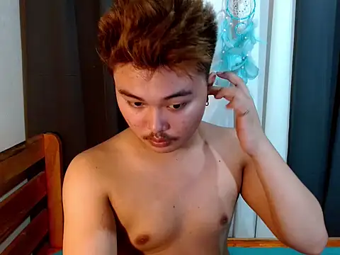 Snapshot of Lustfulljohnx chatting on November 18, 2025, 9:34 am Lustfulljohnx online show from November 18, 2025, 9:34 am