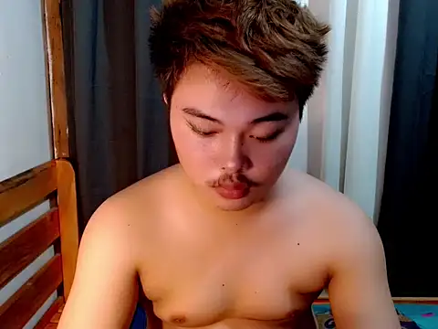 Snapshot of Lustfulljohnx chatting on December 15, 2025, 9:15 am Lustfulljohnx online show from December 15, 2025, 9:15 am