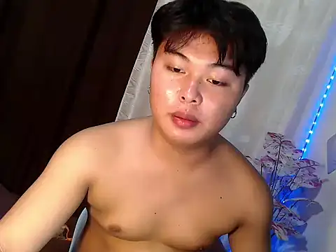 Snapshot of Lustfulljohnx chatting on July 11, 2026, 11:21 am Lustfulljohnx online show from July 11, 2026, 11:21 am