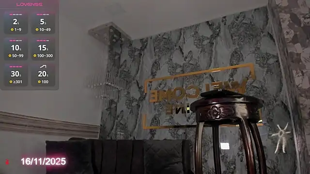 Snapshot of Kirby_Carrington chatting on November 16, 2025, 4:23 pm Kirby Carrington online show from November 16, 2025, 4:23 pm