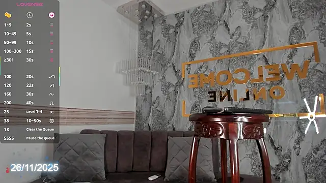 Snapshot of Kirby_Carrington chatting on November 26, 2025, 1:11 pm Kirby Carrington online show from November 26, 2025, 1:11 pm