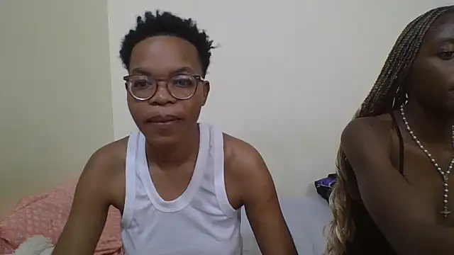 Snapshot of Sexy_Dymme chatting on October 30, 2025, 10:17 pm Sexy Dymme online show from October 30, 2025, 10:17 pm