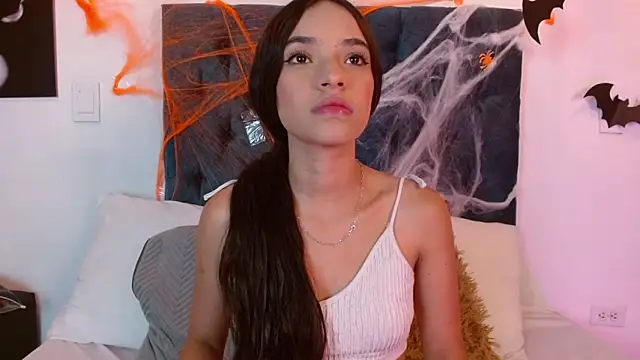 Snapshot of Lilith_Nocturne chatting on November 4, 2025, 6:55 pm Lilith Nocturne online show from November 4, 2025, 6:55 pm