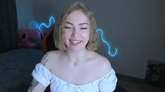 LaraKrein lk online show from March 6, 2026, 6:14 pm