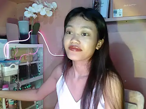 Snapshot of skinny_gracie chatting on October 21, 2025, 9:58 pm skinny gracie online show from October 21, 2025, 9:58 pm