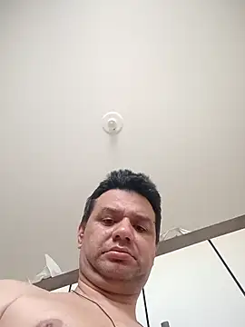 Snapshot of Crocante_Hot chatting on October 23, 2025, 7:01 pm Crocante Hot online show from October 23, 2025, 7:01 pm