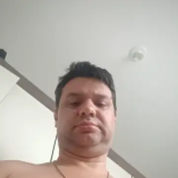 Crocante Hot online show from February 8, 2026, 4:37 pm