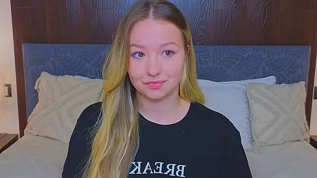 LeeAmy online show from October 2, 2025, 2:53 pm