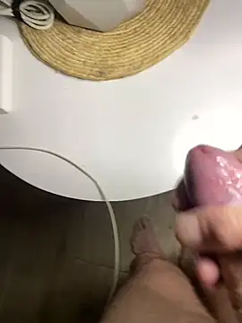 Jonny Agatha online show from March 31, 2026, 6:32 pm