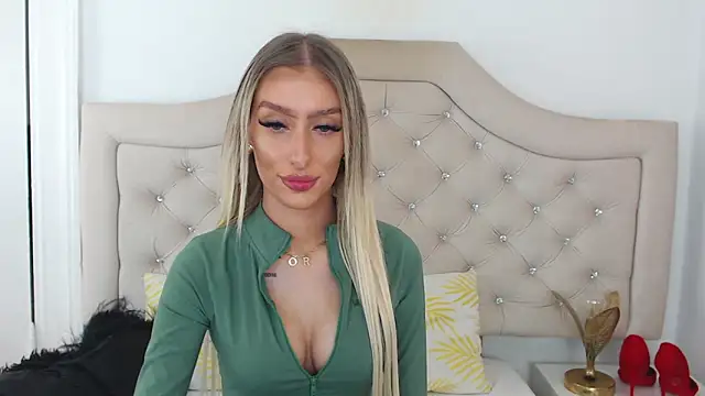 NatalieSensual online show from January 7, 2026, 12:10 pm