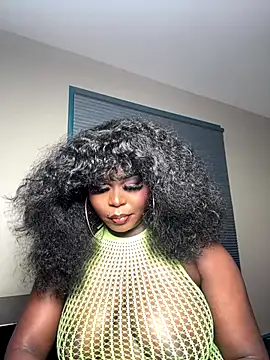 Snapshot of WomanNextdoor1 chatting on December 3, 2025, 3:07 am WomanNextdoor1 online show from December 3, 2025, 3:07 am