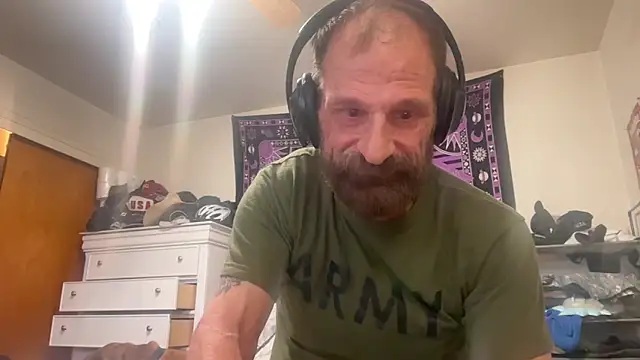 reebokrick650 online show from October 2, 2025, 4:10 pm