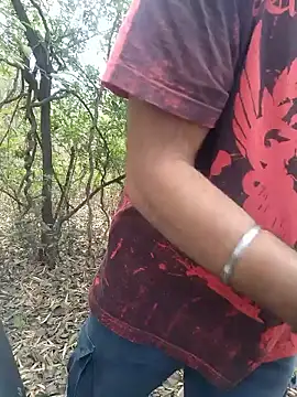 Snapshot of Aeroxx chatting on March 19, 2026, 5:29 am Aeroxx online show from March 19, 2026, 5:29 am