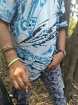 Snapshot of Aeroxx chatting on March 23, 2026, 5:07 am Aeroxx online show from March 23, 2026, 5:07 am