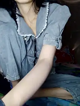 Snapshot of DauTay_hot chatting on December 3, 2025, 12:12 am DauTay hot online show from December 3, 2025, 12:12 am