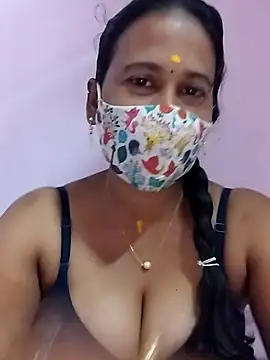 Snapshot of Tamil_Amul chatting on December 17, 2025, 12:26 am Tamil Amul online show from December 17, 2025, 12:26 am