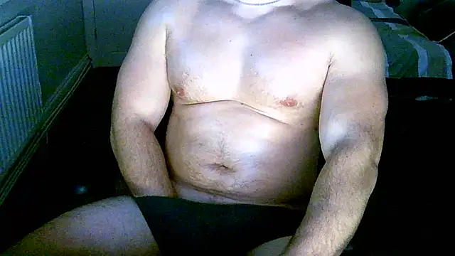 Snapshot of Serpent2463 chatting on November 18, 2025, 11:48 pm Serpent2463 online show from November 18, 2025, 11:48 pm