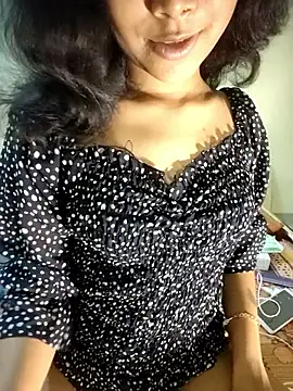 Snapshot of Snaya-baby chatting on October 14, 2025, 3:56 pm Snaya-baby online show from October 14, 2025, 3:56 pm