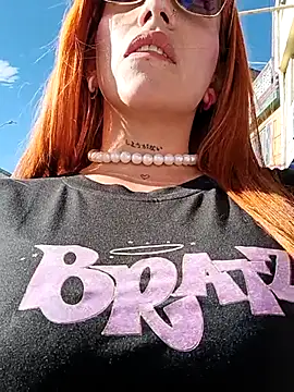 Snapshot of Alis_xxx chatting on September 20, 2025, 9:09 pm Alis xxx online show from September 20, 2025, 9:09 pm