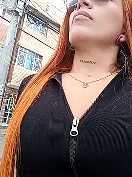 Snapshot of Alis_xxx chatting on September 15, 2025, 7:47 pm Alis xxx online show from September 15, 2025, 7:47 pm