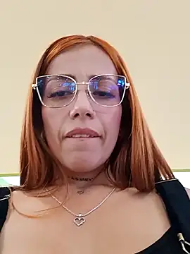 Snapshot of Alis_xxx chatting on September 24, 2025, 6:58 pm Alis xxx online show from September 24, 2025, 6:58 pm