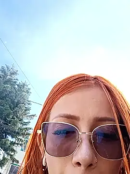 Snapshot of Alis_xxx chatting on September 19, 2025, 7:29 pm Alis xxx online show from September 19, 2025, 7:29 pm