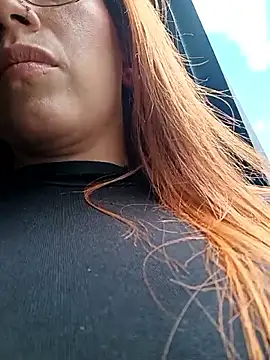 Snapshot of Alis_xxx chatting on September 22, 2025, 6:36 pm Alis xxx online show from September 22, 2025, 6:36 pm