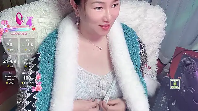 Liqinqin online show from October 22, 2025, 3:11 pm