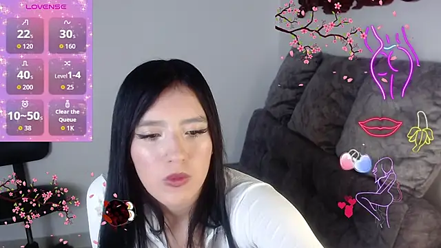 Snapshot of Velvet_28 chatting on September 20, 2025, 9:09 pm Velvet 28 online show from September 20, 2025, 9:09 pm