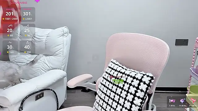 Snapshot of Lgsander_ chatting on December 16, 2025, 2:38 am Lgsander online show from December 16, 2025, 2:38 am