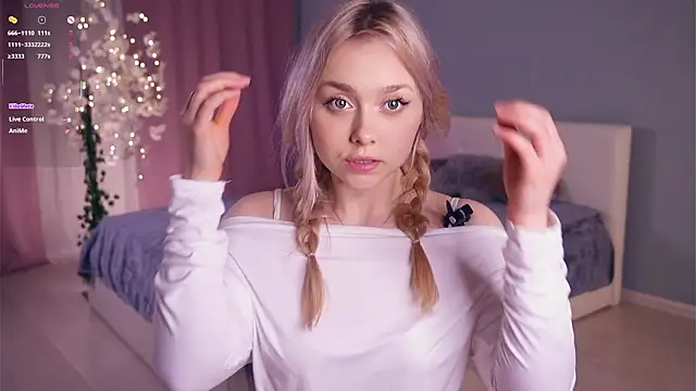 AccaCroyle online show from March 6, 2026, 6:03 pm