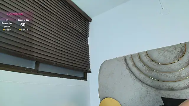 Snapshot of Samy_Grey01 chatting on January 6, 2026, 3:10 am Samy Grey01 online show from January 6, 2026, 3:10 am