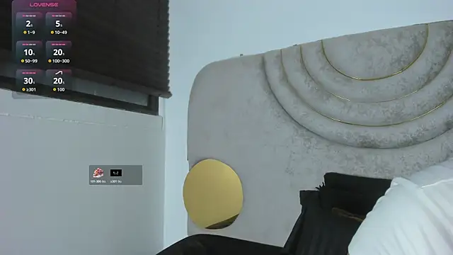 Snapshot of Samy_Grey01 chatting on December 21, 2025, 3:52 am Samy Grey01 online show from December 21, 2025, 3:52 am