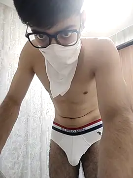 mrmasseur06 online show from October 6, 2025, 7:47 pm