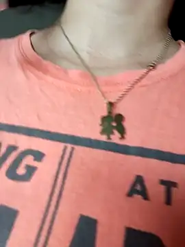 Lily-o online show from November 18, 2025, 9:07 pm