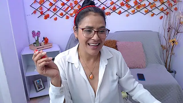 AmandaPeet online show from November 29, 2025, 6:52 pm