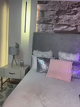 VioletaMaddox online show from February 26, 2026, 5:40 am