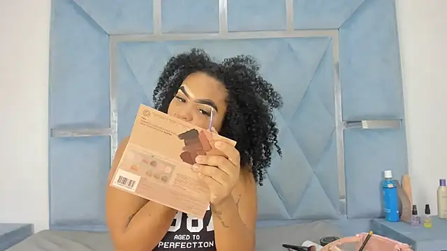 Snapshot of daizasm chatting on December 14, 2025, 12:33 pm daizasm online show from December 14, 2025, 12:33 pm