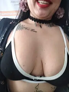 Snapshot of AMATISTA__16 chatting on November 1, 2025, 12:32 pm AMATISTA 16 online show from November 1, 2025, 12:32 pm