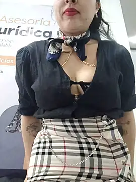 Snapshot of AMATISTA__16 chatting on November 28, 2025, 12:16 pm AMATISTA 16 online show from November 28, 2025, 12:16 pm