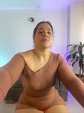 Snapshot of leiablack chatting on September 21, 2025, 11:37 am leiablack online show from September 21, 2025, 11:37 am