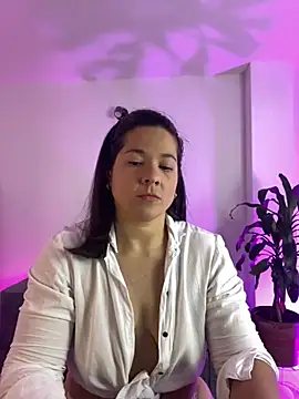 Snapshot of leiablack chatting on October 2, 2025, 11:35 am leiablack online show from October 2, 2025, 11:35 am