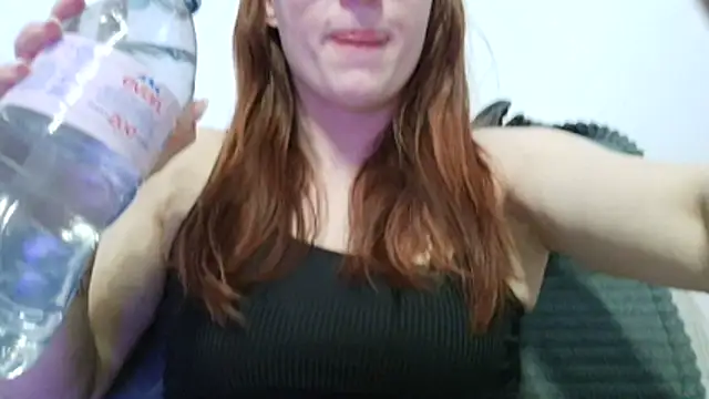 Snapshot of Clarahotgirl24 chatting on April 8, 2026, 7:15 pm Clarahotgirl24 online show from April 8, 2026, 7:15 pm