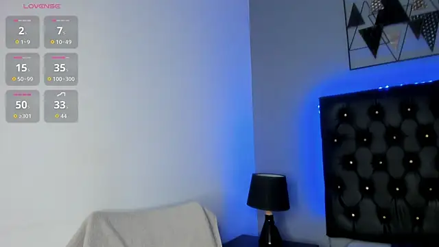 Snapshot of Ebonysweet__ chatting on November 6, 2025, 8:46 pm Ebonysweet online show from November 6, 2025, 8:46 pm