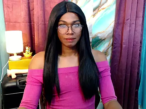 Snapshot of Milagrosa_xx chatting on February 6, 2026, 4:03 pm Milagrosa xx online show from February 6, 2026, 4:03 pm