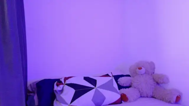 nudesketch1 online show from October 18, 2025, 2:19 pm