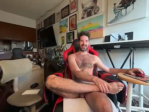 Pupscritch online show from June 1, 2026, 2:17 pm