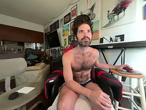 Pupscritch online show from May 20, 2026, 4:15 pm